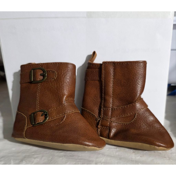 Brown baby Boots‎ Size 3-6M - Picture 1 of 7